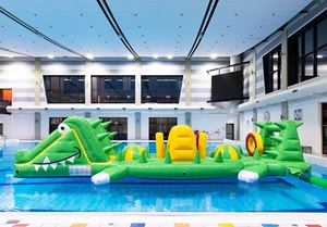 Zwembad run Krokodil waterstormbaan 10 meter Zwembad run Krokodil waterstormbaan 10 meter